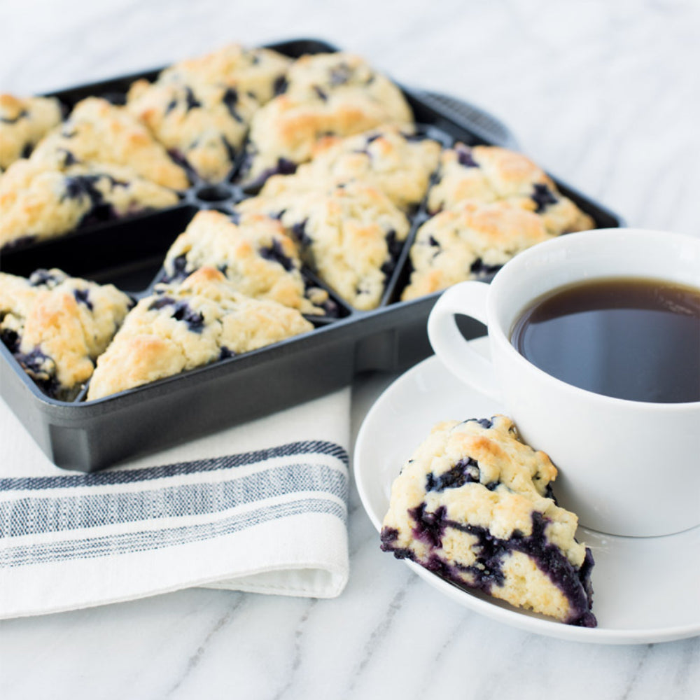 Nordic Ware Scottish Mini Scone Pan, 16 Cavities