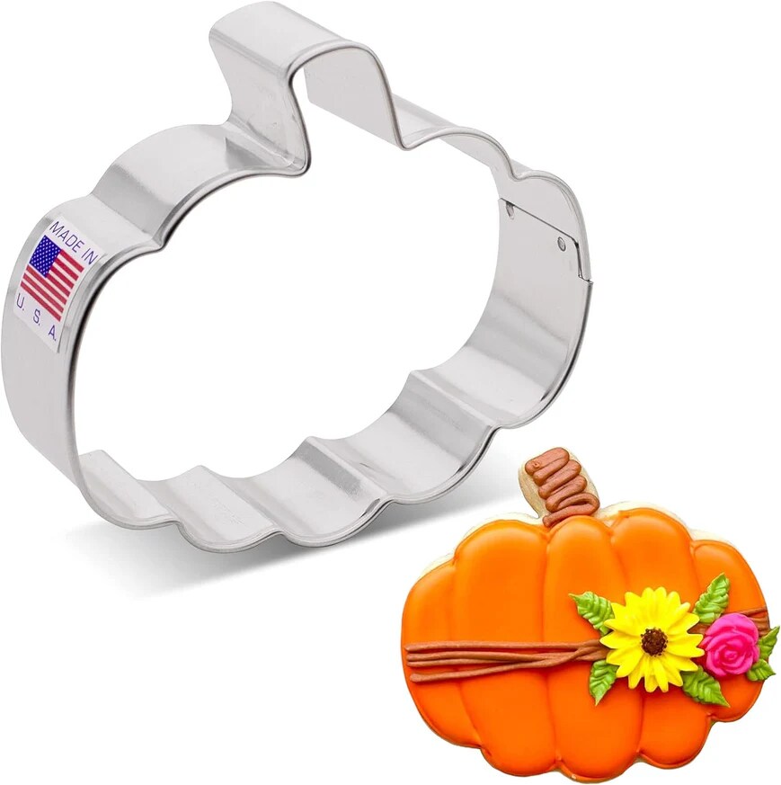 Ann Clark Pumpkin Cookie Cutter, 3"