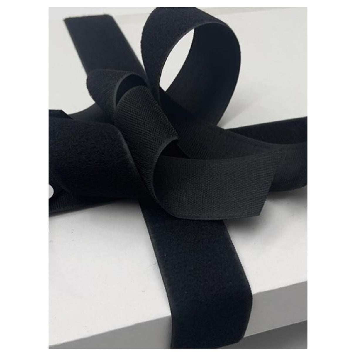 Luxe Solid Color Wrapping Paper Roll 30" x 208' for Perfect Gift Presentation