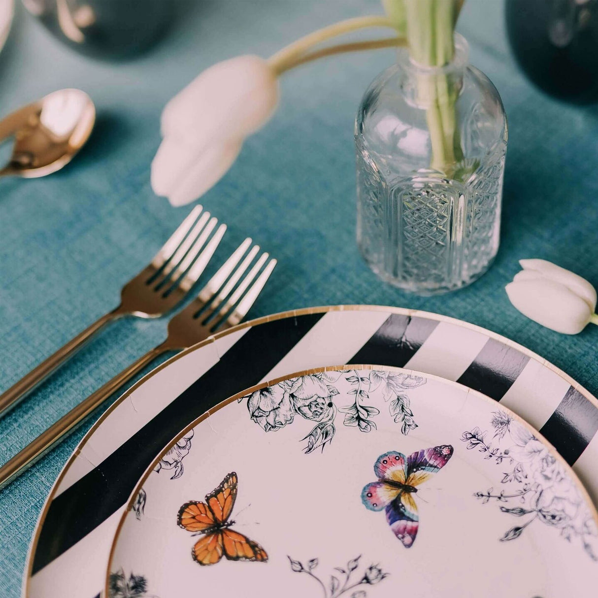 32 Count Monarch Design Elegant Disposable Paper Plates Combo Set Party Supplies 10 In. + 8 In.