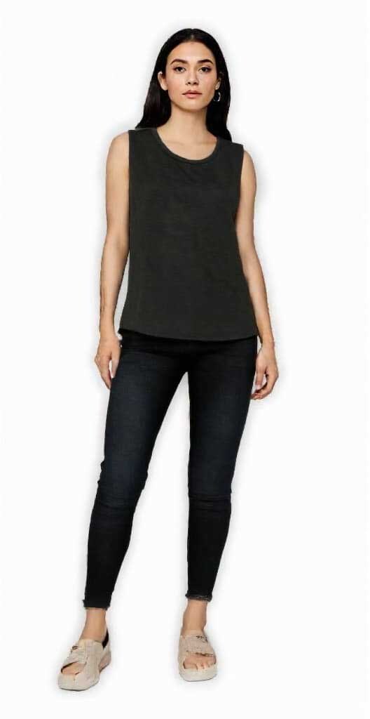 BELLA + CANVAS® Women's Sleeveless Flowy Scoop Muscle Tank - 8803