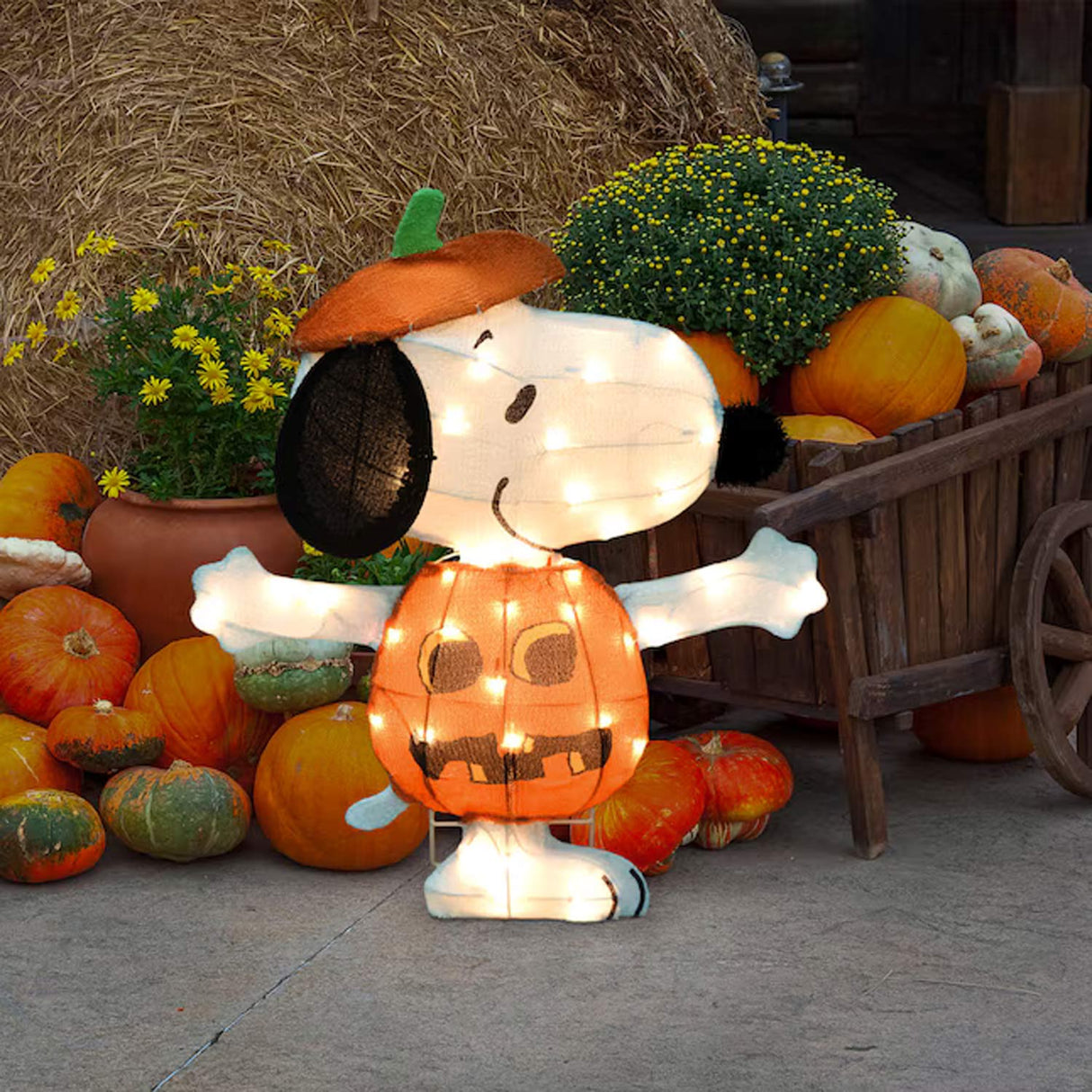 Product Works 1.97ft Snoopy Jack-o-Lantern Yard Stake Lighted Halloween Decoration