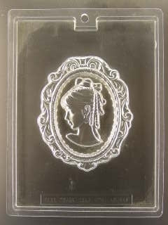 Large Cameo Plaque Chocolate Mold - 60AO-381