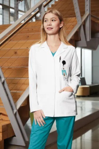 Wink® Women’s Consultation Lab Coat