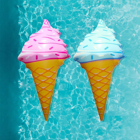 Cono de helado inflable