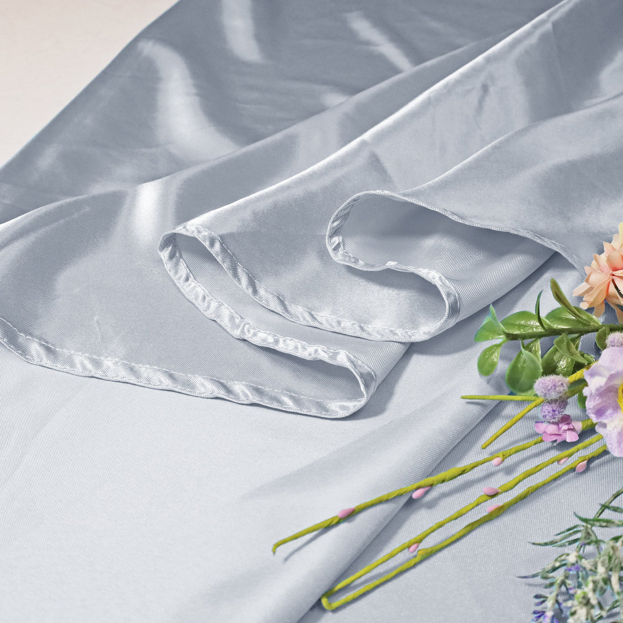 Round Satin Tablecloth 120" Platinum