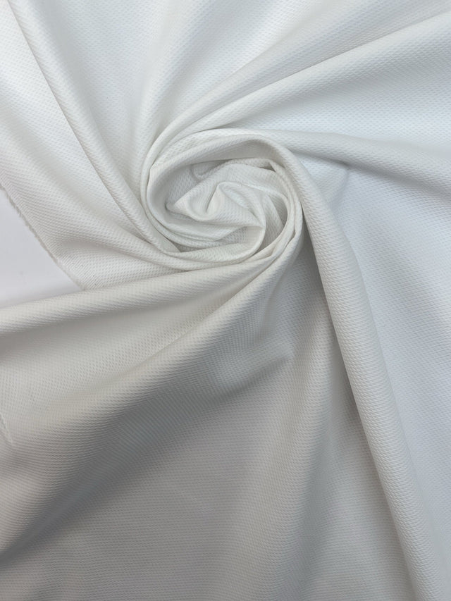 Cotton White Geometric Casualwear Fabric
