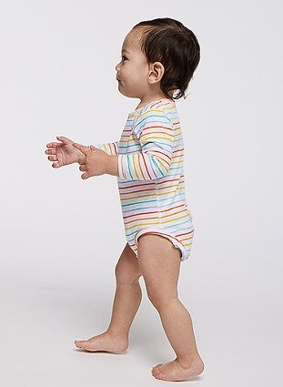 RADYAN® Infant Fine Jersey Long Sleeve Bodysuit