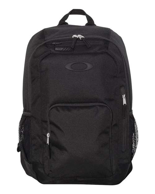 Oakley 22L Enduro backpack for commuting and outdoor travel
