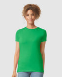 Camiseta Gildan Softstyle para mujer con cuello redondo y manga corta | Camiseta semi ajustada de algodón peinado
