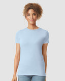 Camiseta Gildan Softstyle para mujer con cuello redondo y manga corta | Camiseta semi ajustada de algodón peinado