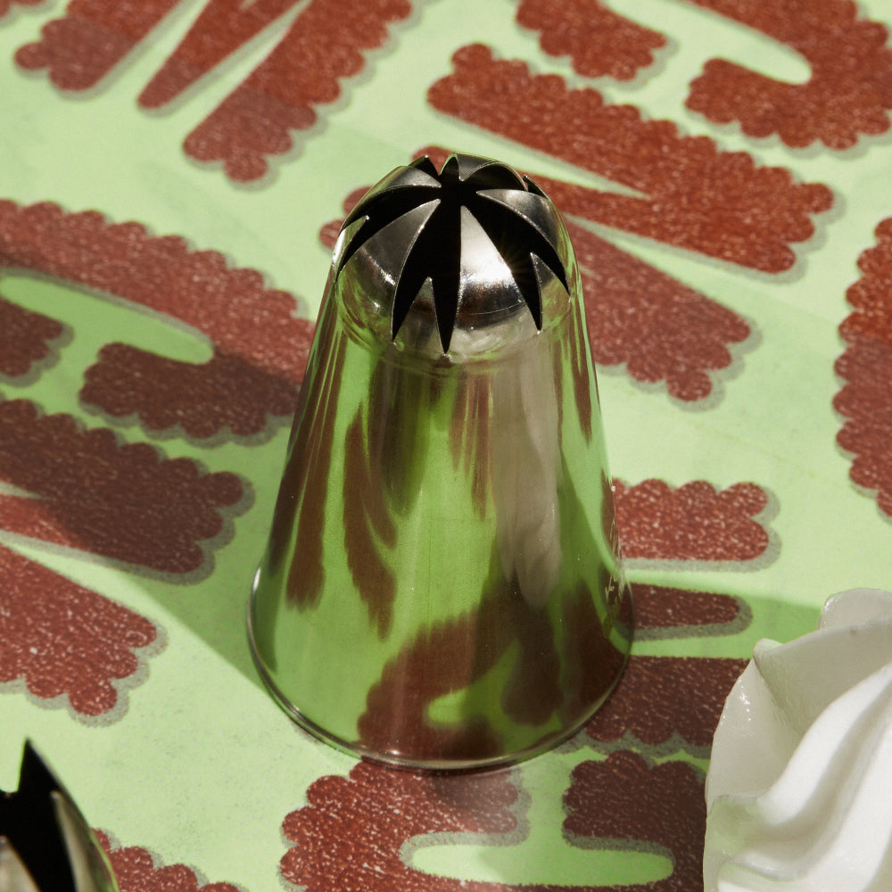 Colour Mill Medium Drop Flower Piping Tip #2F