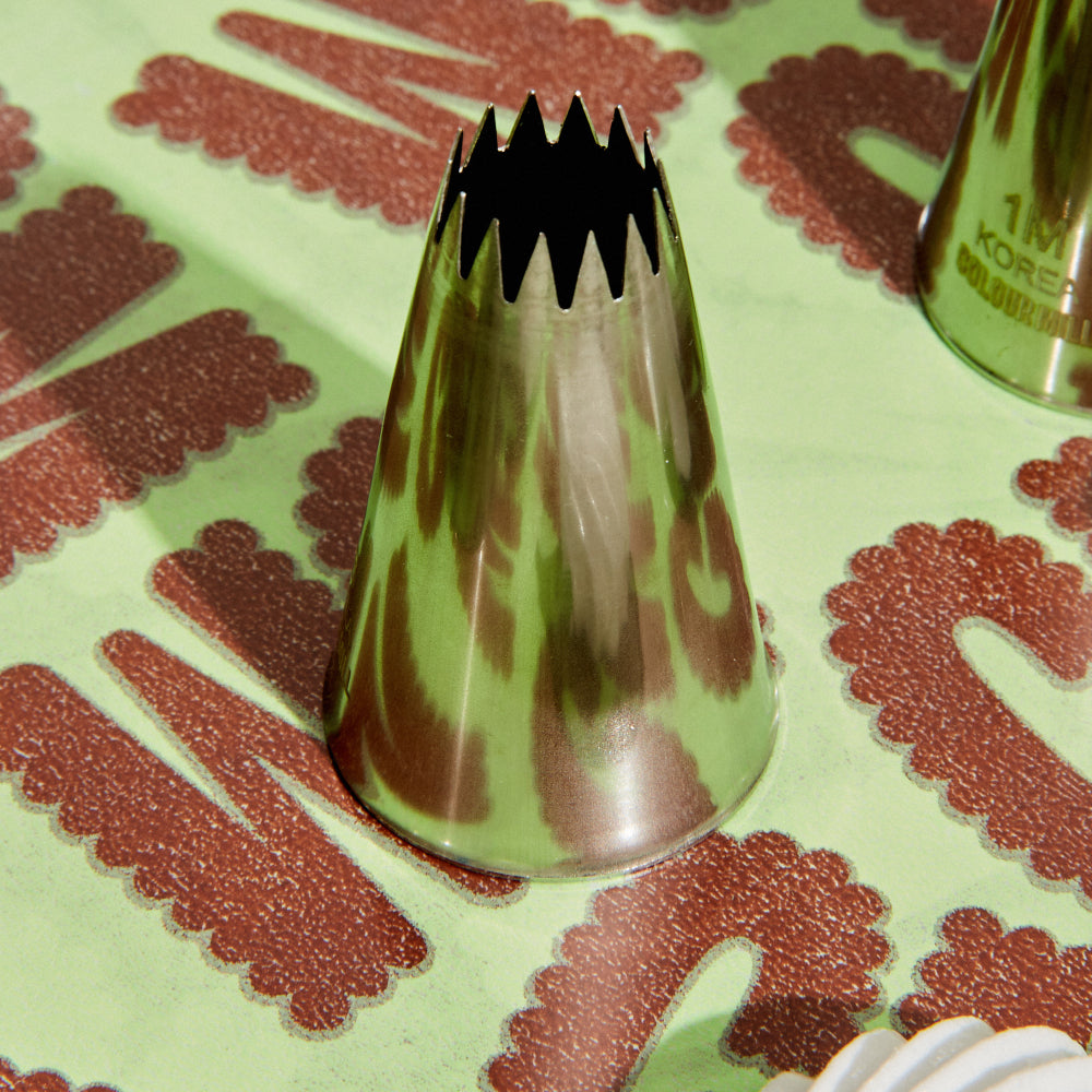 Colour Mill Medium Open Star Piping Tip #4B