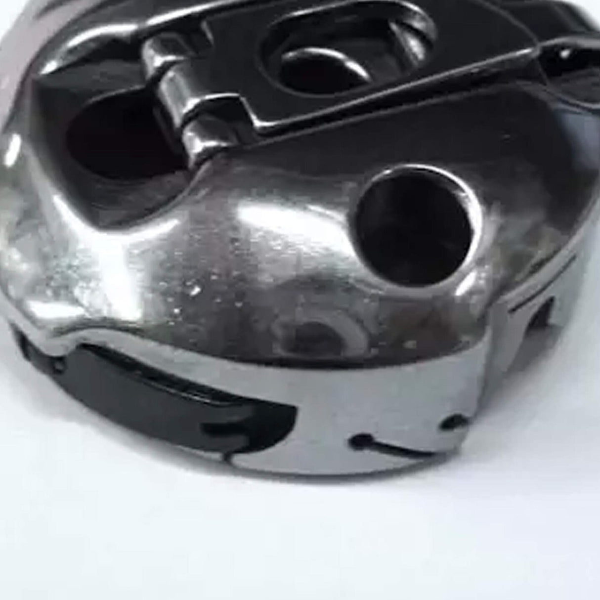 Bobbin Case Assembly for JUKI LZ-2280 LZ-2280N LZ-2290A Models #400-03598