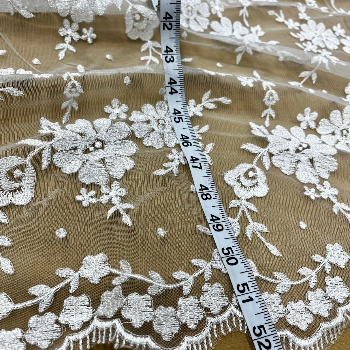 Embroidered Lace Fabric 100% Polyester Net Mesh 52"