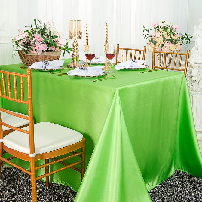 High?Quality Satin Rectangular Tablecloth – Glossy Look