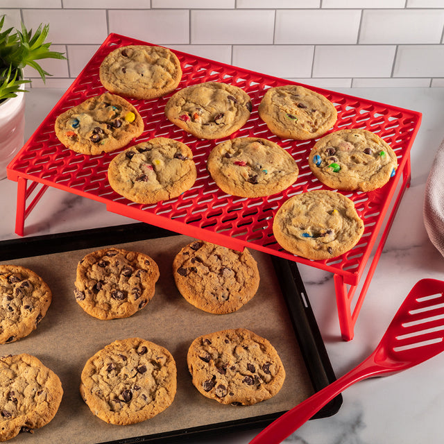 Gourmac Red CoolWave Cooling Rack, 15.1" x 10" x 4.25"