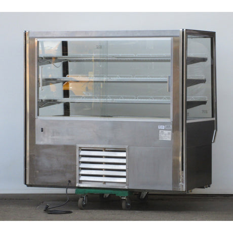 Leader HBK57D Dry Bakery Case, Used Excellent Condition