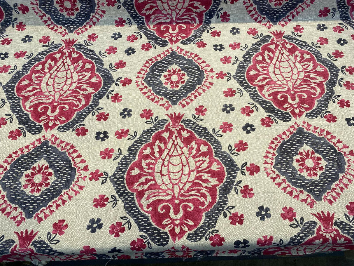 Avo Raspberry Linen Fabric - Suzanni Floral, Raspberry Dark Pink With Charcoal On Beige Linen Background, 28" H X 23.5" V Repeat, 1 Yard