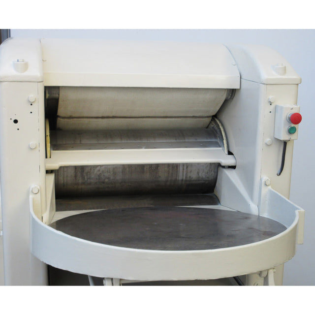 Century Machines Co. Dough Refiner / Sheeter / Breaker / Sobadora, Used Excellent Condition