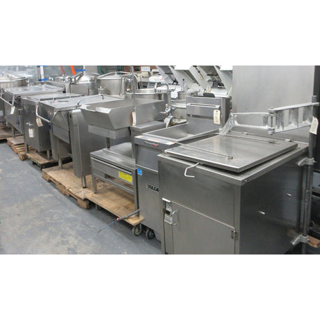 Legion CSG41-11 Insulated Gas Tilting Skillet Braising Pan, 49 Gallon, Used Excellent Condition