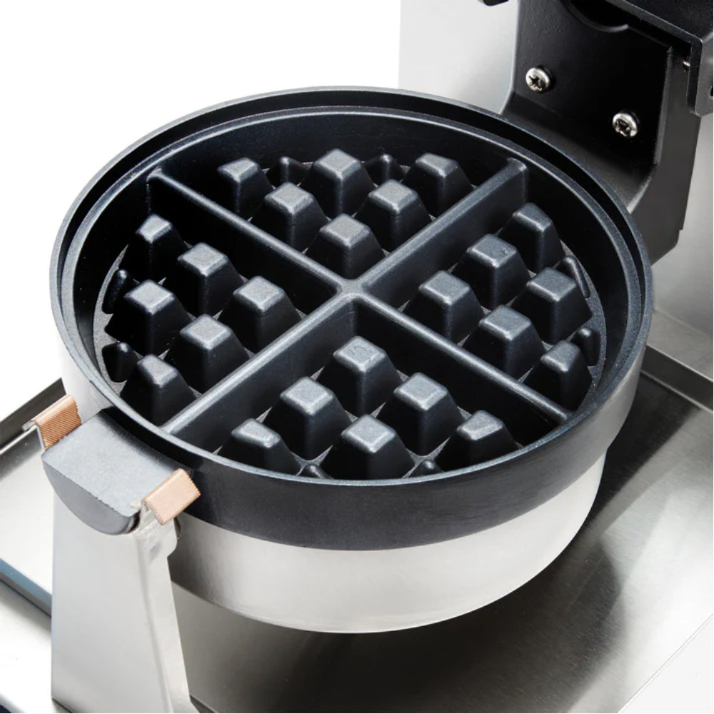 Winco Belgian Waffle Maker