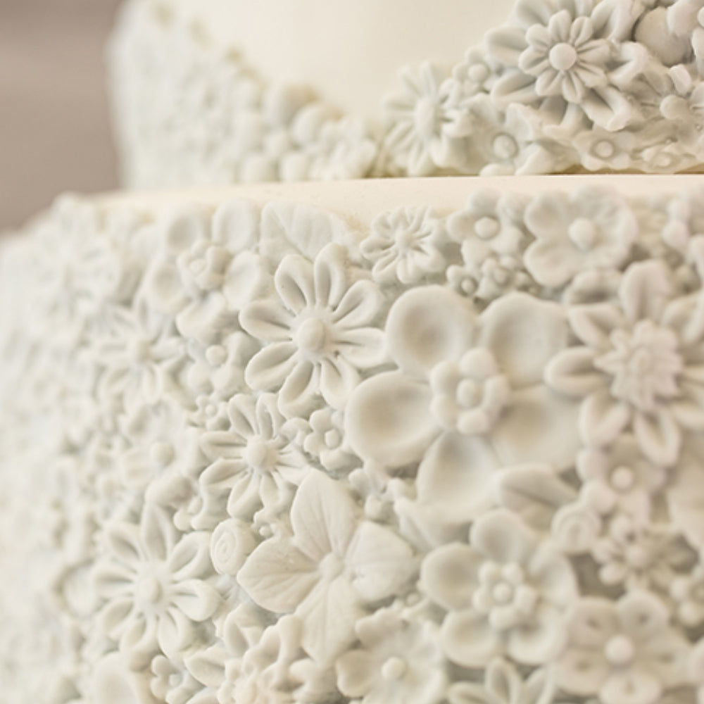 Karen Davies Sugarcraft Flower Border Silicone Mold
