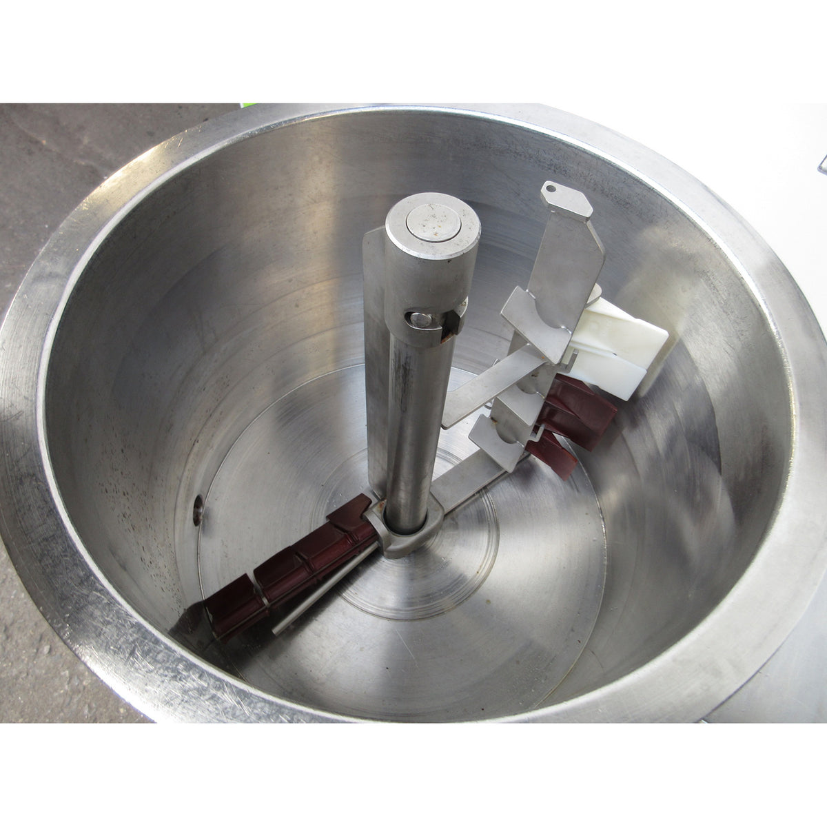 Savage Bros 125 Lb / 55 Kg Chocolate Melter & Conditioner, Used Excellent Condition