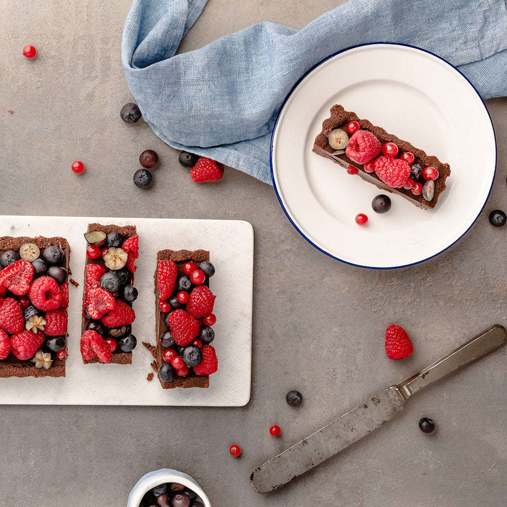 Decora Fluted Rectangle Tart Pan with Removable Bottom, 13.8" x 4.3" x 1.0"