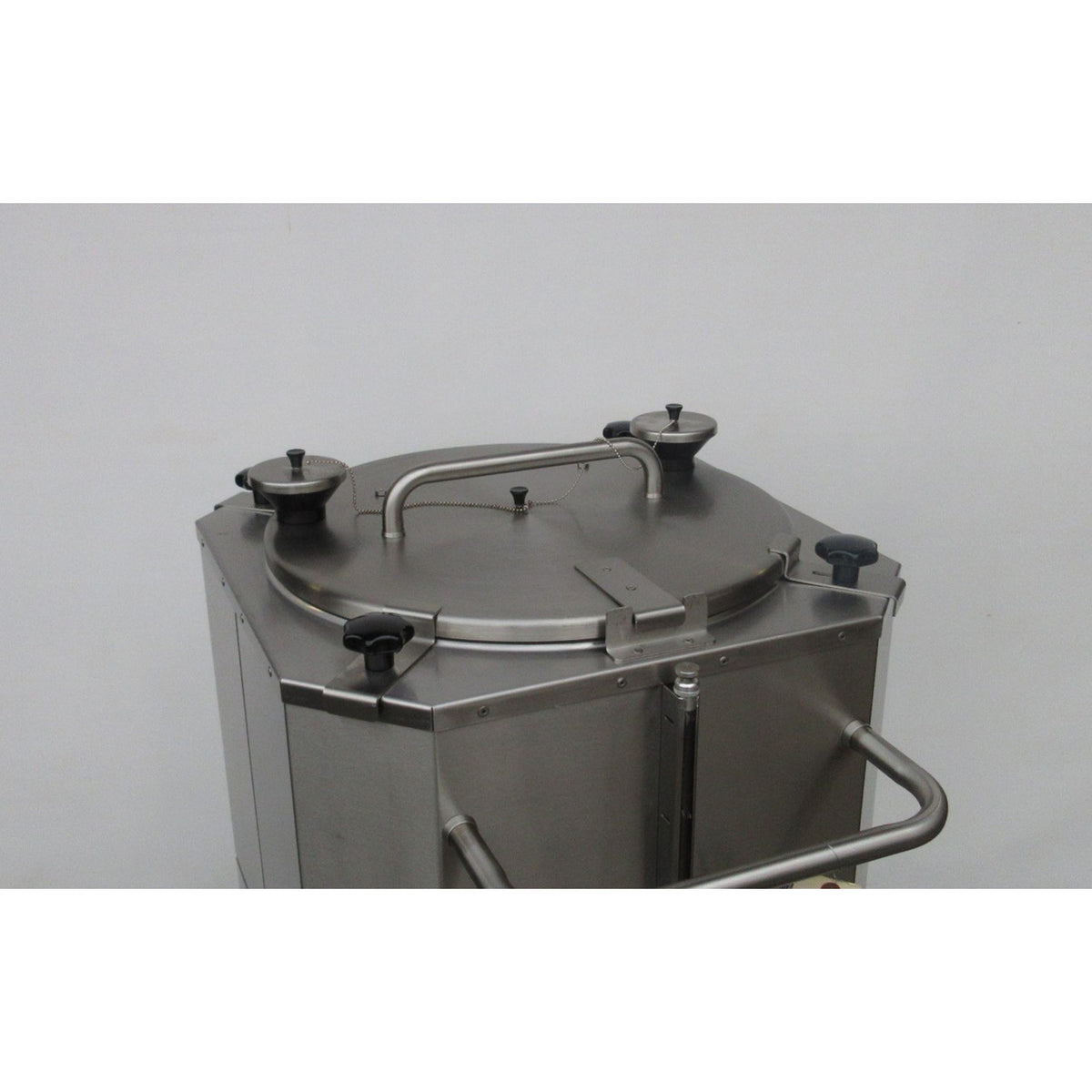 Fetco LBD-18 Mobile Thermal Dispenser For CBS-72AC Brewer, Used Excellent Condition