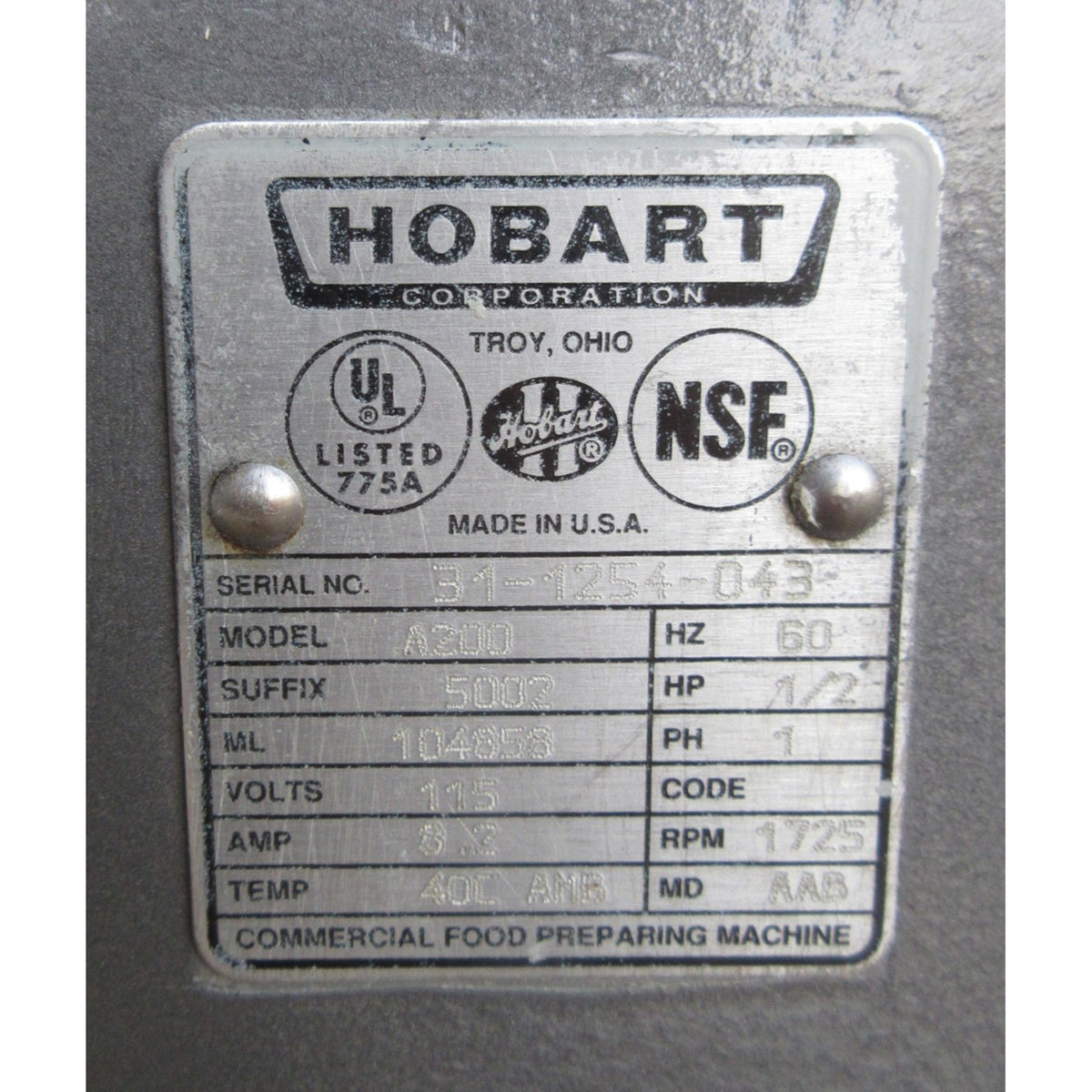 Hobart A200 Mixer 20 Qt, Bowl And 2 Attachments Included, Used Excellent Condition