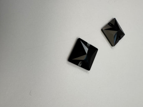 Black Crystal Sewing Notions