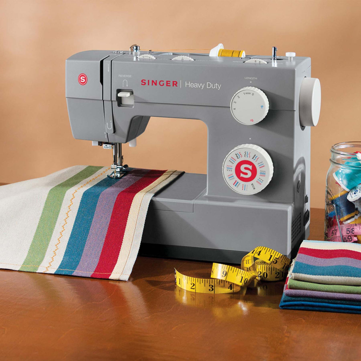 SINGER Heavy Duty 4432 Sewing Machine - Heavy Duty Sewing Machine, Black, 110 Stitch Applications (1 Unit)