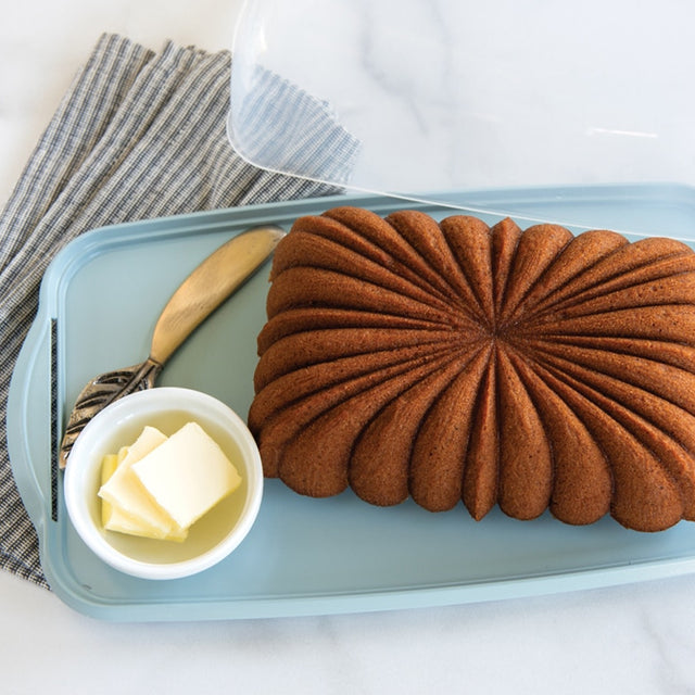 Nordic Ware Plastic Loaf Cake Keeper