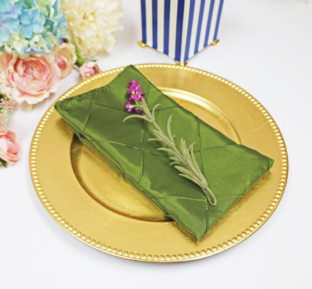 Pintuck Taffeta Dinner Napkin Sample