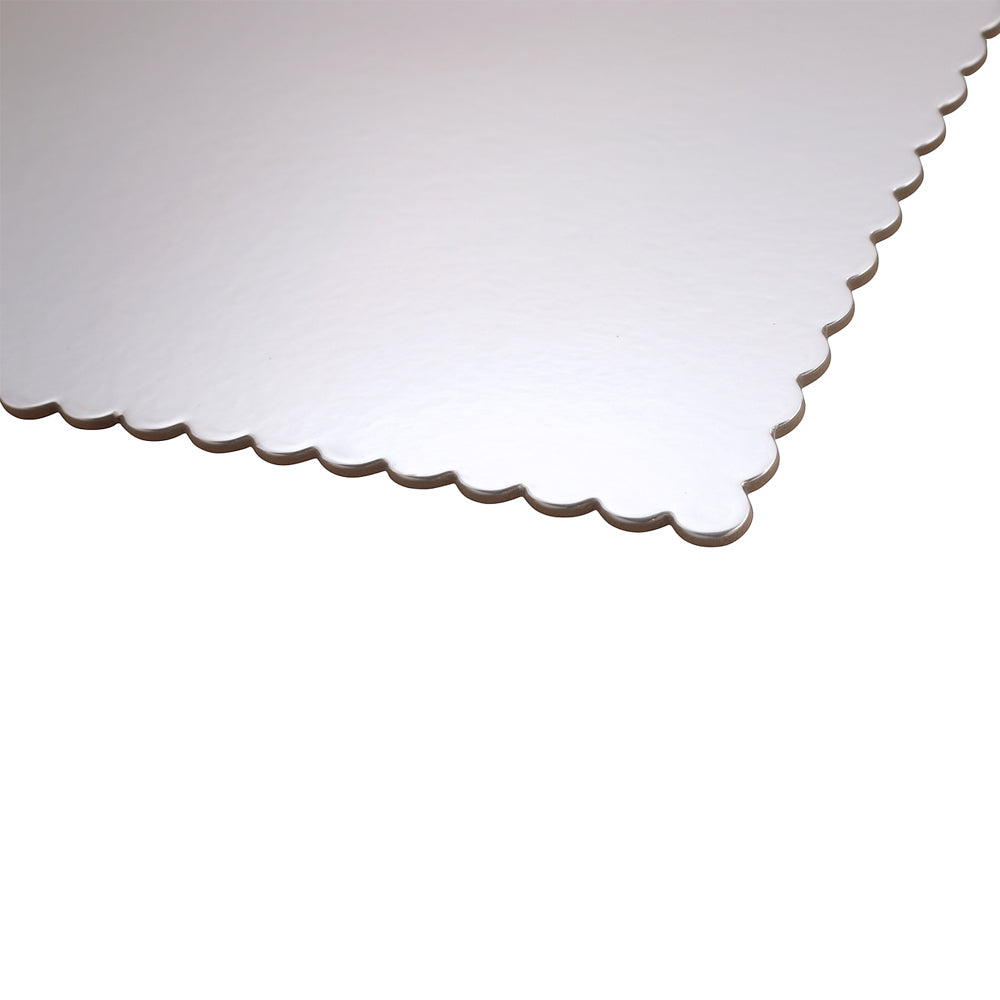 O'Creme Silver Square Scalloped Cake Boards, 12" x 12" - Pack of 25
