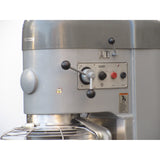 Hobart M802 80 Qt Mixer, Bowl And 2 Attachments Included, Used Excellent Condition