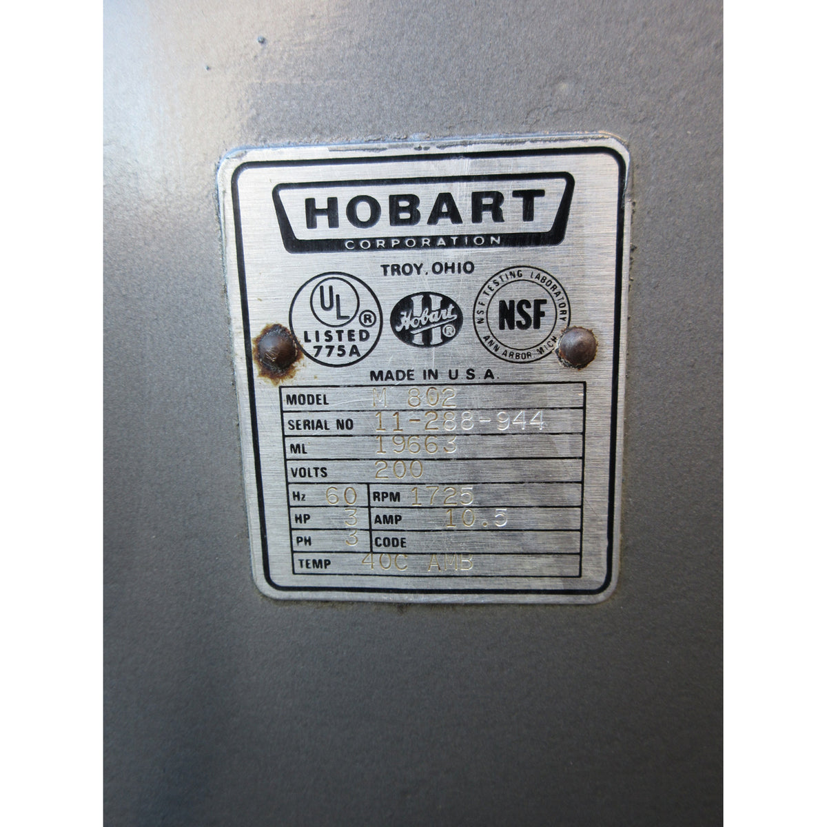 Hobart M802 80 Qt Mixer, Bowl And 2 Attachments Included, Used Excellent Condition
