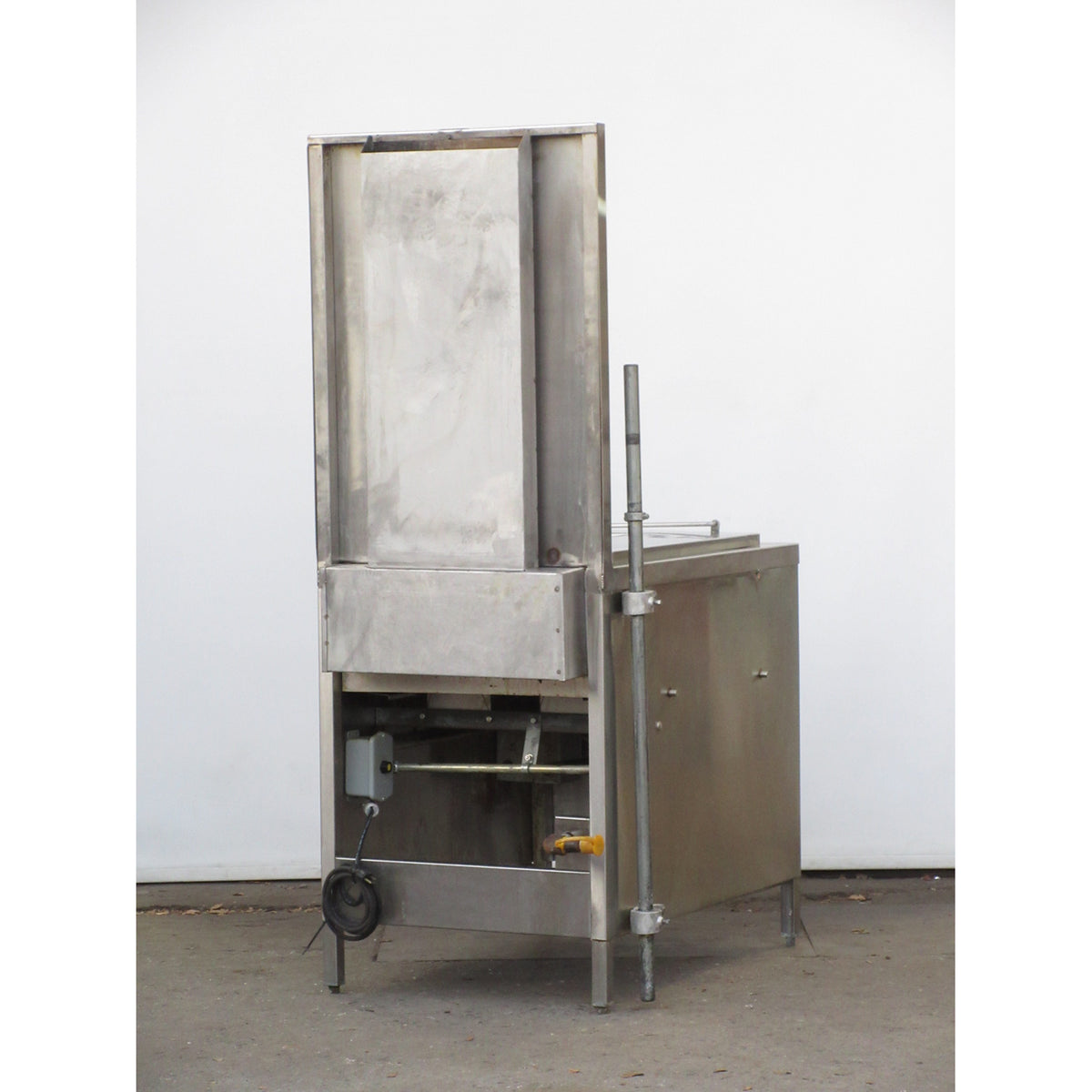 Lucks G1826 Natural Gas Donut Fryer, Used Excellent Condition