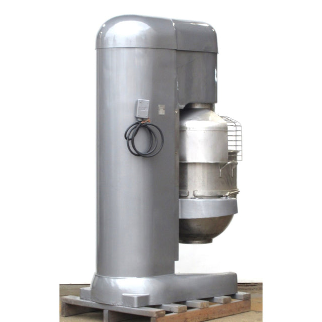 Hobart V1401 140 Qt Mixer, Bowl And 2 Attachments Included, Used Excellent Condition