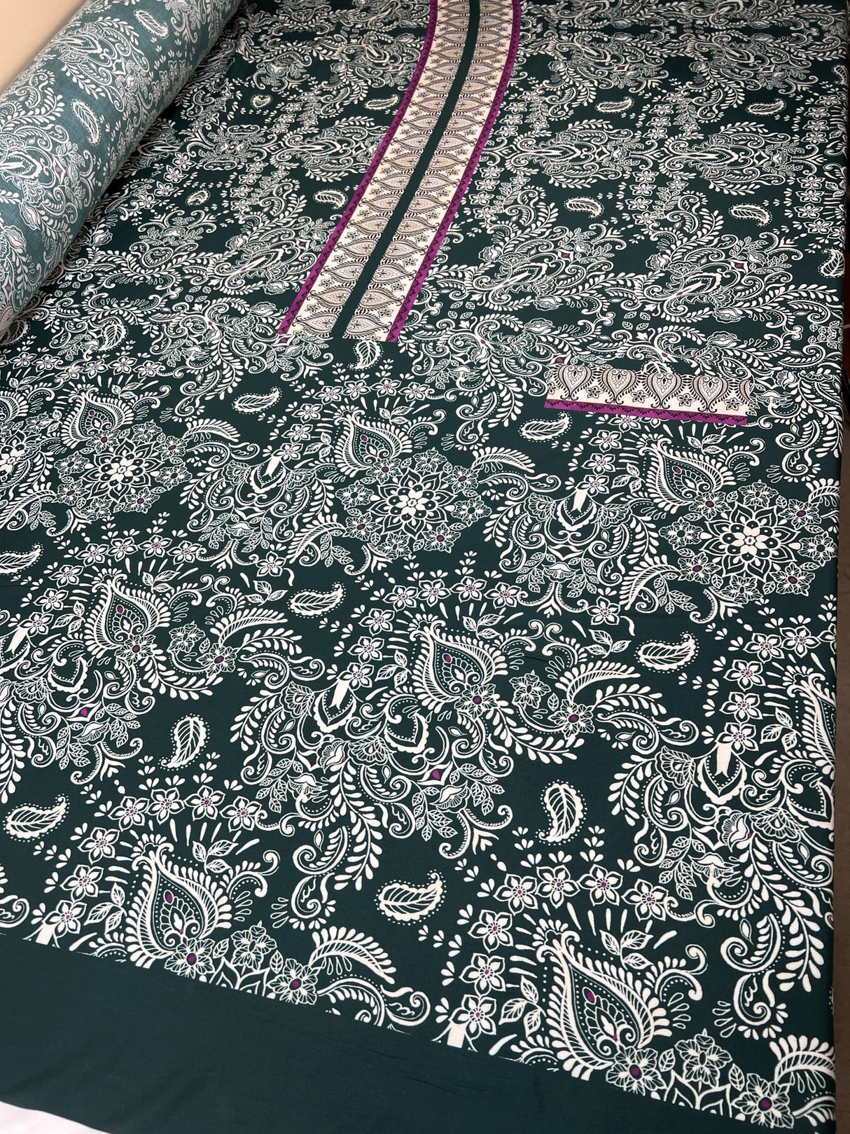 Viscose Batiste Printed Paisley Purple-Green
