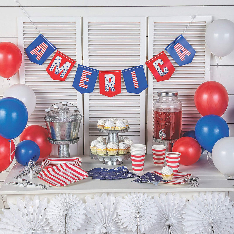 4th of July Patriotic Tableware Kit for 8 Guests 33 Pieces