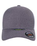 Flexfit® Unipanel Cap Sleek & Modern Fit