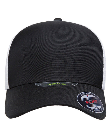 Flexfit® Unipanel Cap Sleek & Modern Fit
