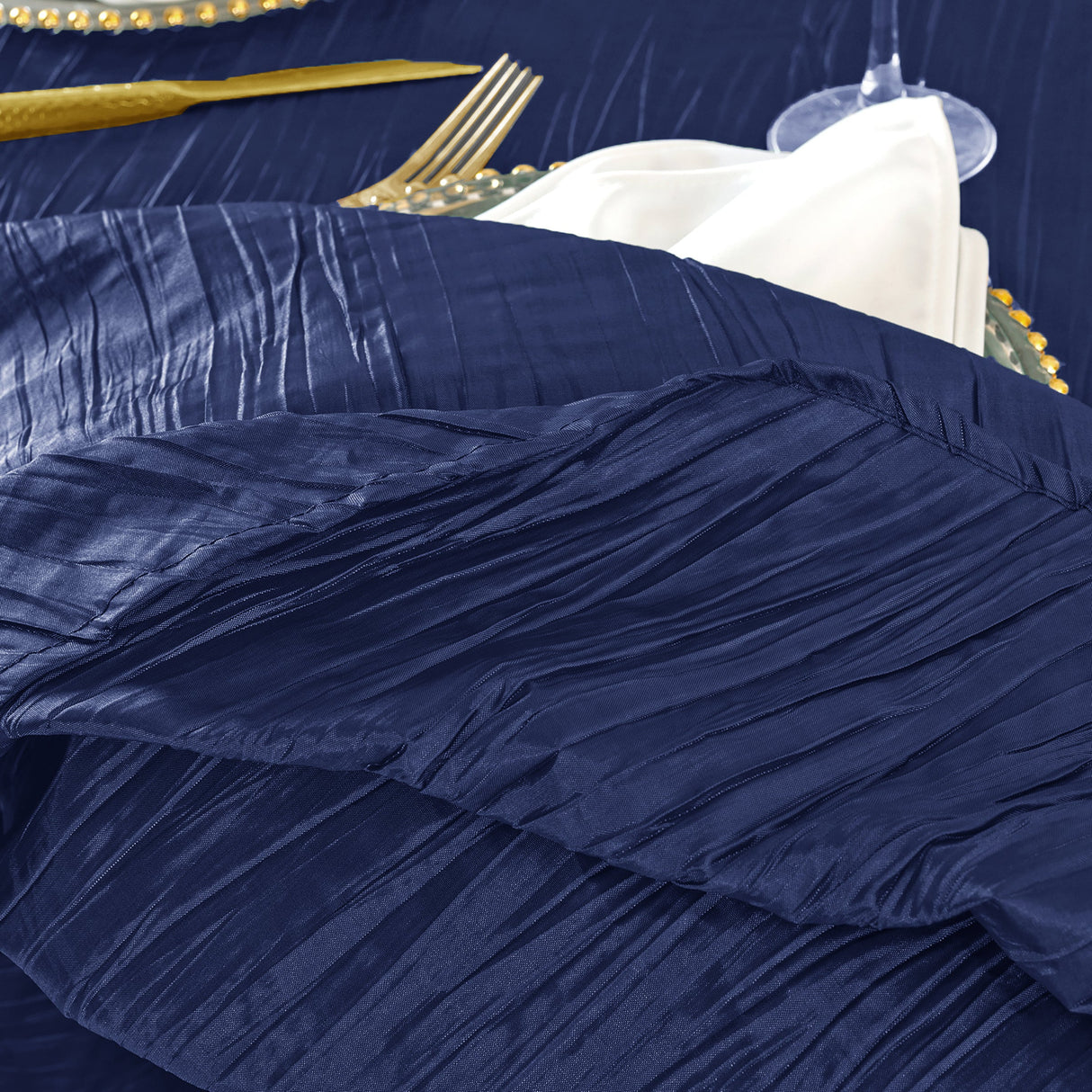 Round Accordion Crinkle Taffeta Tablecloth 132 Navy Blue