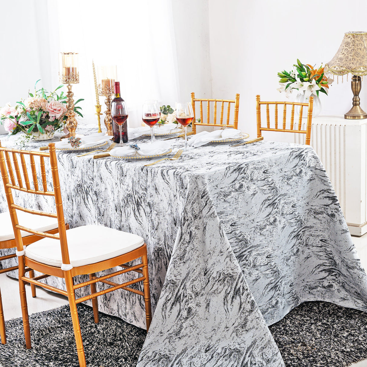 Rectangular Mirage Jacquard Polyester Tablecloth 90x132 White/Black