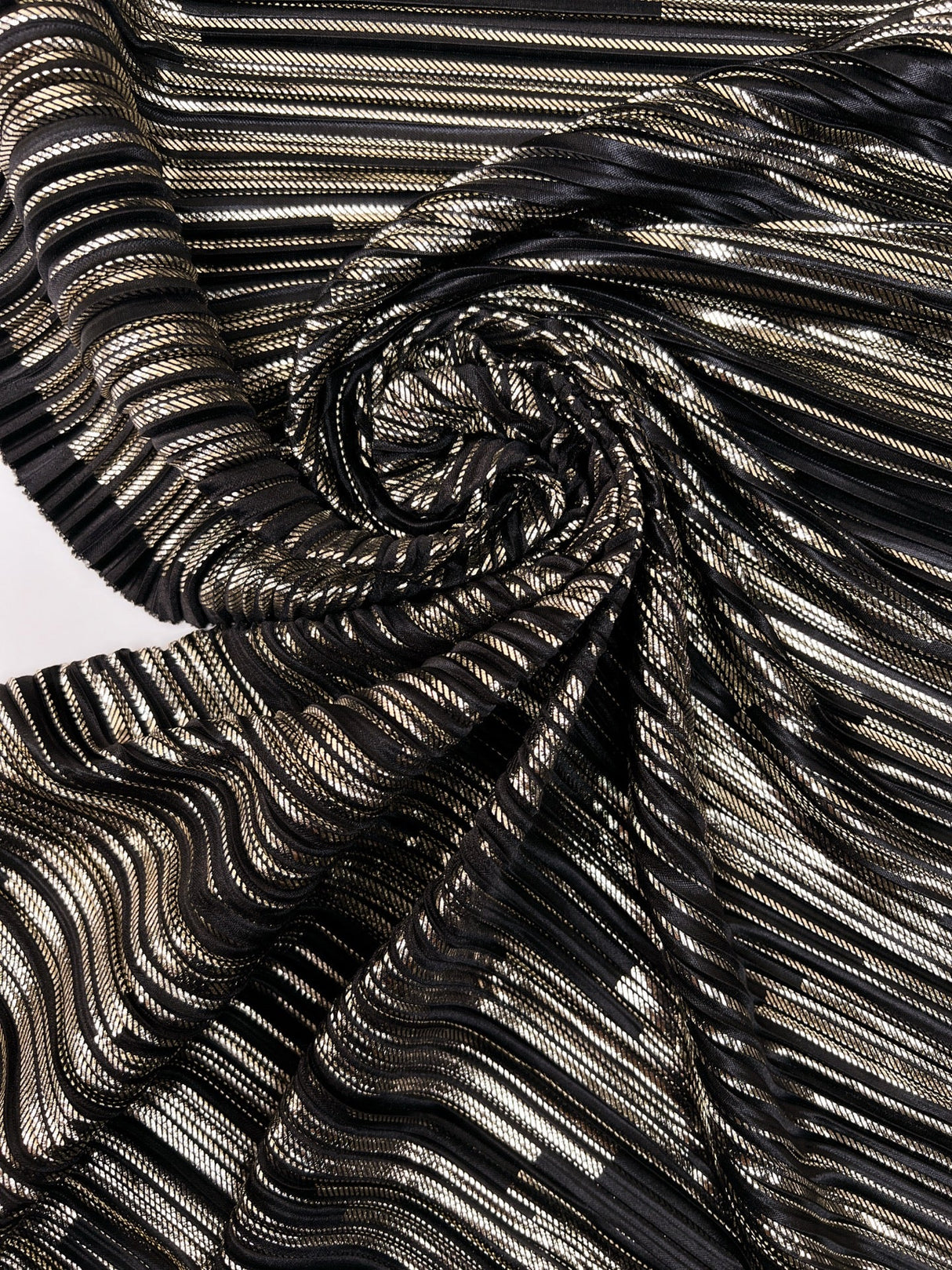 Polyester Elastane Plissé Fabric in Golden Black