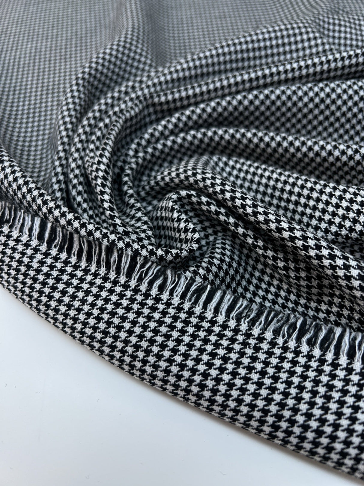 Cotton Wool Tweed Houndstooth