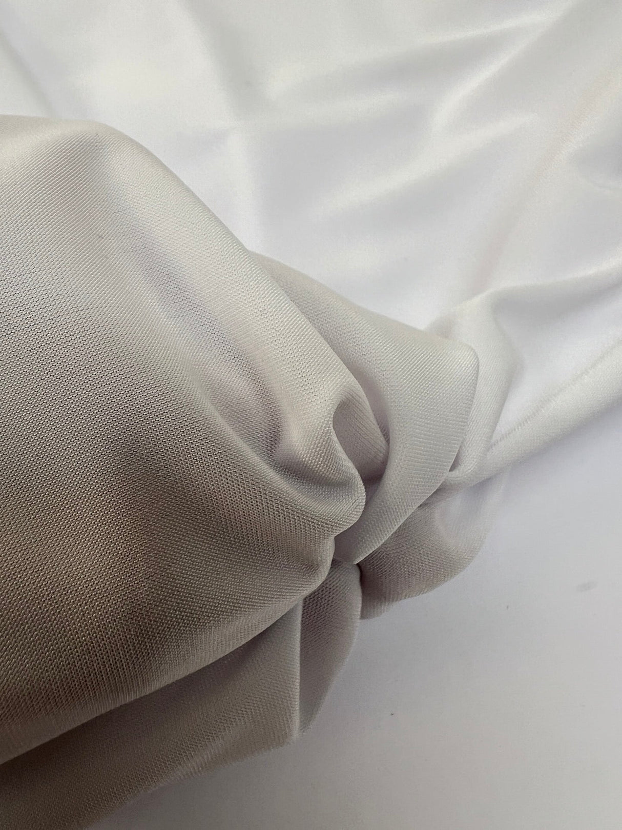 Stretch Lining White Blue Knitted