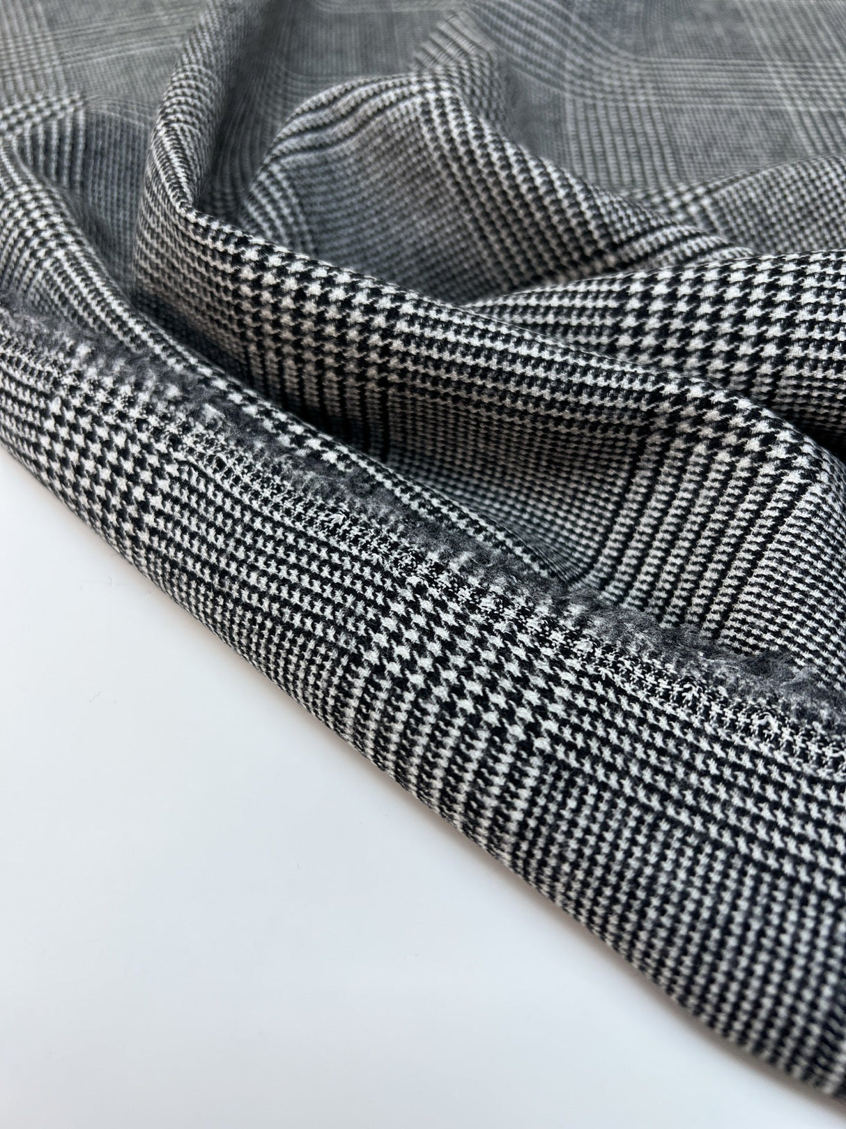 Wool Tweed Houndstooth Gray Checked
